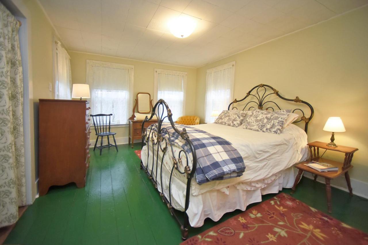 Blooming Inn Shelburne Falls Exteriér fotografie