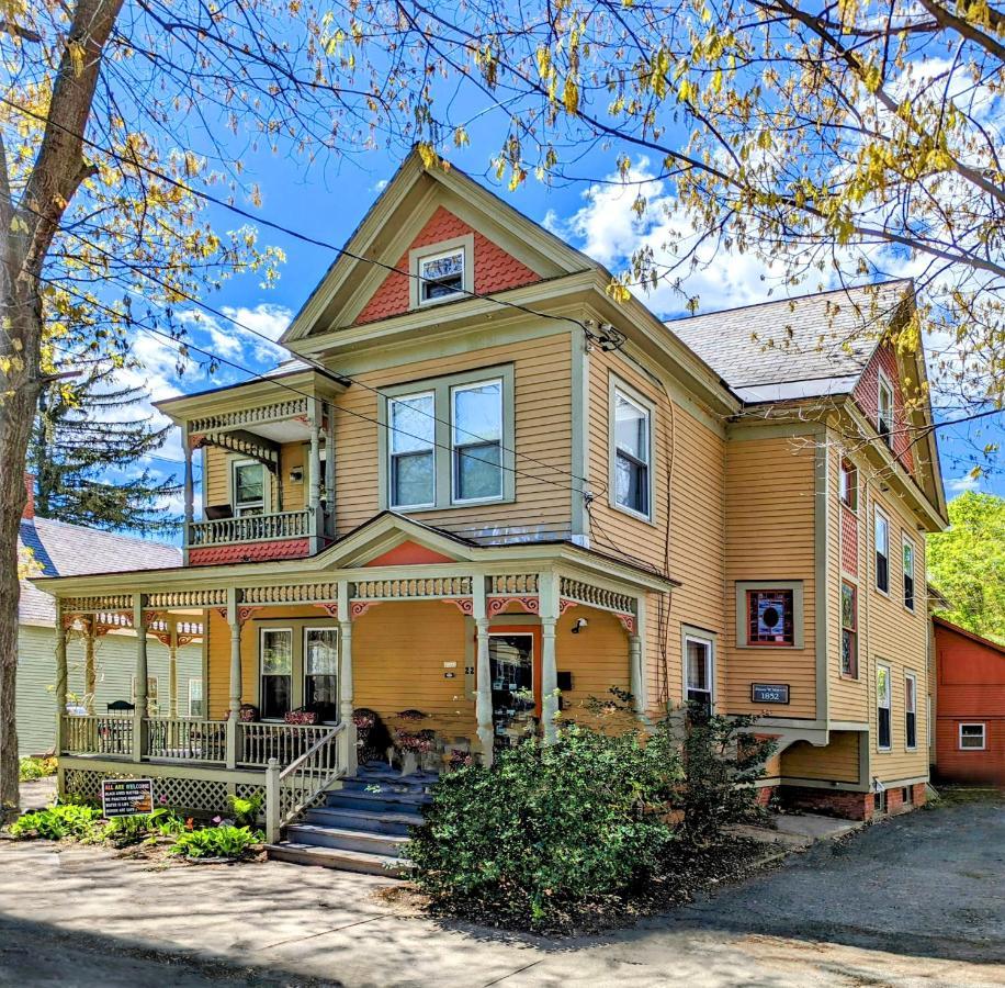 Blooming Inn Shelburne Falls Exteriér fotografie