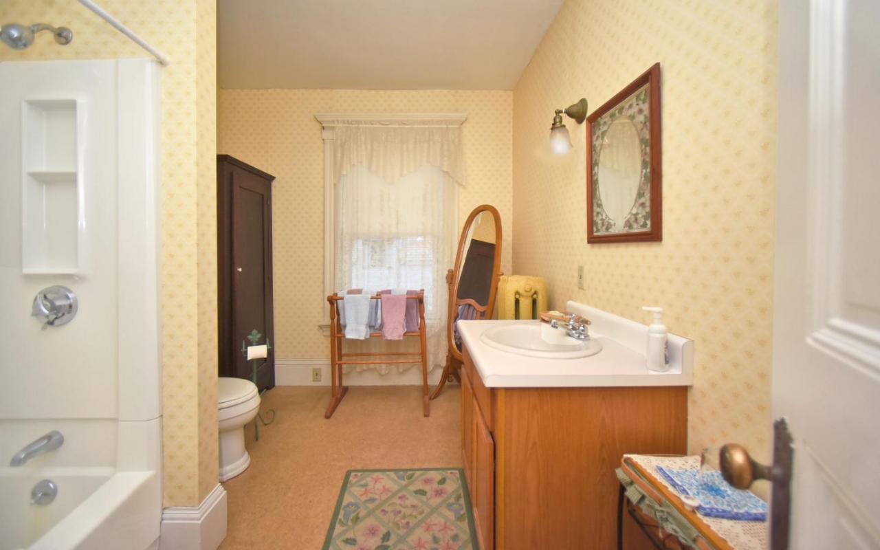 Blooming Inn Shelburne Falls Exteriér fotografie