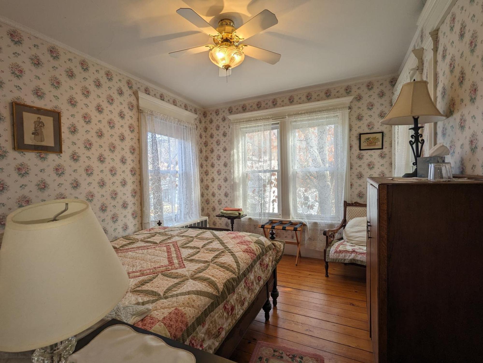 Blooming Inn Shelburne Falls Exteriér fotografie